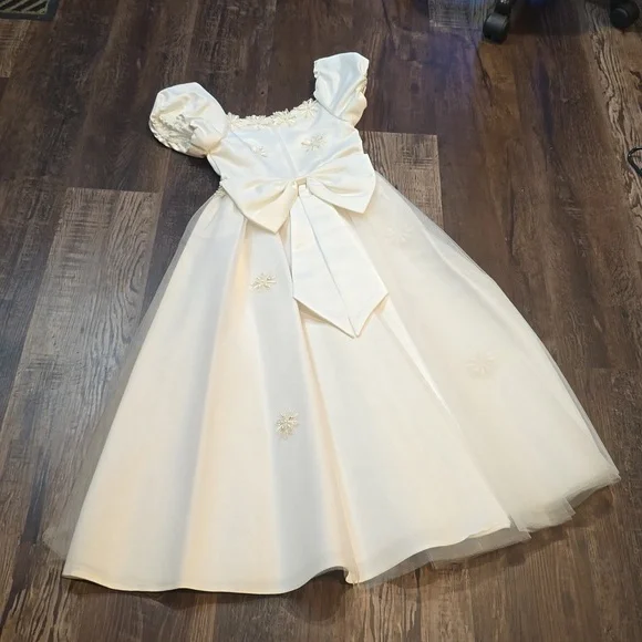 Beautiful vintage communion or flower girl dress, sz 8 - Picture 11 of 13